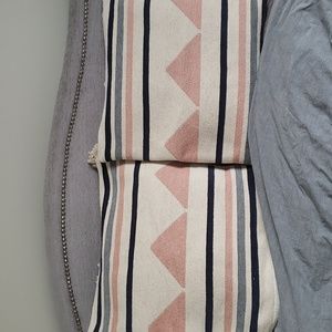 Set of 2 pillow covers